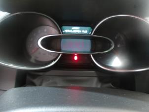 Renault Clio IV 1.6 Turbo 16V RS 200 EDC Sloopvoertuig (2016, Metallic, Zwart, Geel, Grijs)
