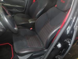 Renault Clio IV 1.6 Turbo 16V RS 200 EDC Sloopvoertuig (2016, Metallic, Zwart, Geel, Grijs)