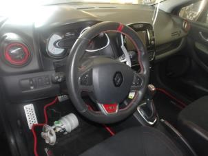 Renault Clio IV 1.6 Turbo 16V RS 200 EDC Sloopvoertuig (2016, Metallic, Zwart, Geel, Grijs)