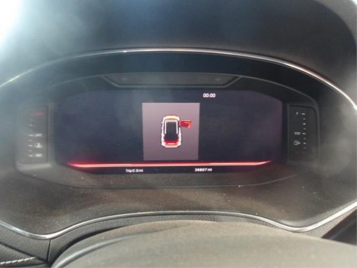 Seat Arona 1.0 TSI 12V Sloopvoertuig (2019, Metallic, Zwart)