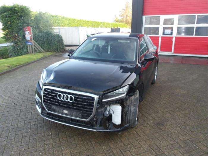 Audi Q2 1.6 30 TDI 16V Sloopvoertuig (2020, Zwart, Grijs)
