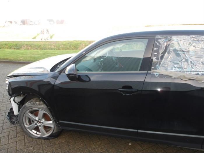 Audi Q2 1.6 30 TDI 16V Sloopvoertuig (2020, Zwart, Grijs)