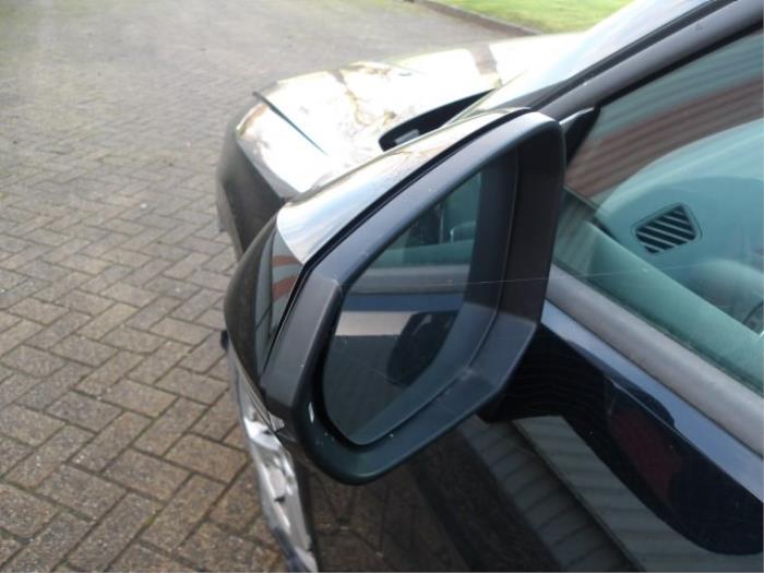 Audi Q2 1.6 30 TDI 16V Sloopvoertuig (2020, Zwart, Grijs)