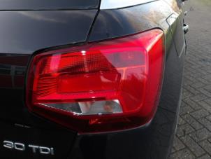 Audi Q2 1.6 30 TDI 16V Sloopvoertuig (2020, Zwart, Grijs)
