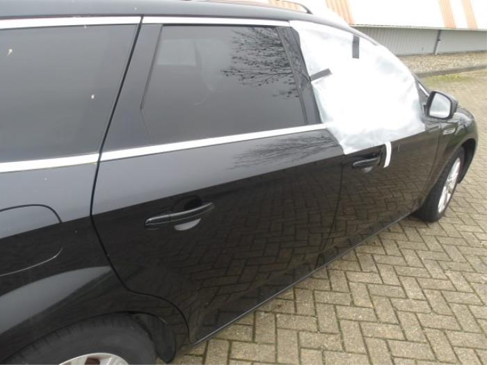 Ford Mondeo IV Wagon 1.6 TDCi 16V Sloopvoertuig (2011, Metallic, Zwart)