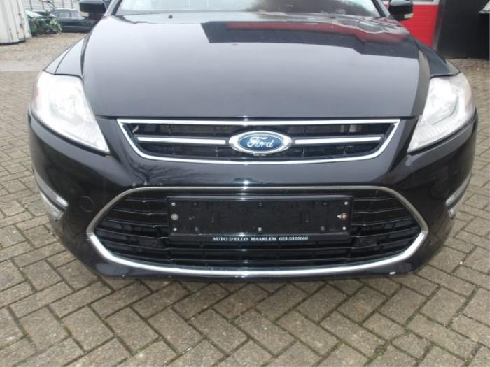 Ford Mondeo IV Wagon 1.6 TDCi 16V Sloopvoertuig (2011, Metallic, Zwart)