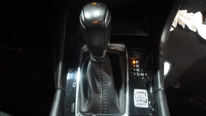 Mazda 3 2.0 SkyActiv-G 120 16V Sloopvoertuig (2017, Rood)