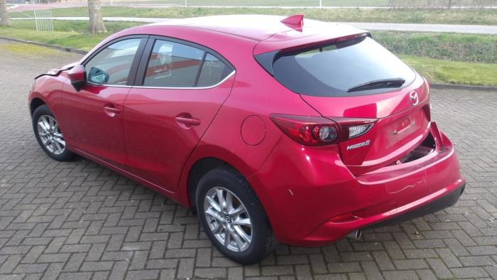 Mazda 3 2.0 SkyActiv-G 120 16V Sloopvoertuig (2017, Rood)