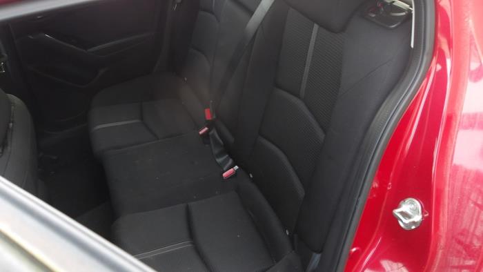 Mazda 3 2.0 SkyActiv-G 120 16V Sloopvoertuig (2017, Rood)