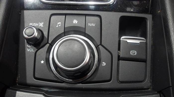 Mazda 3 2.0 SkyActiv-G 120 16V Sloopvoertuig (2017, Rood)