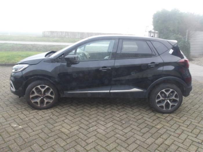 Renault Captur 1.2 TCE 16V EDC Sloopvoertuig (2018, Zwart)