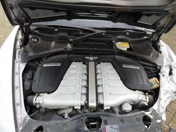 Bentley Continental GT 6.0 W12 48V Sloopvoertuig (2006, Grijs)