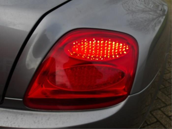 Bentley Continental GT 6.0 W12 48V Sloopvoertuig (2006, Grijs)