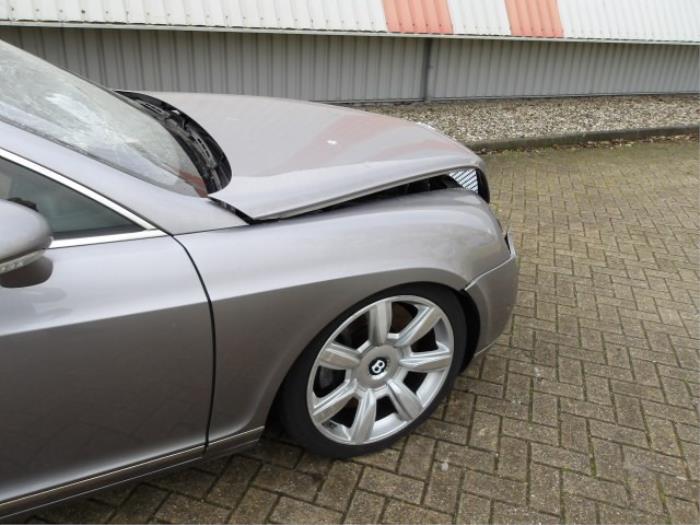 Bentley Continental GT 6.0 W12 48V Sloopvoertuig (2006, Grijs)
