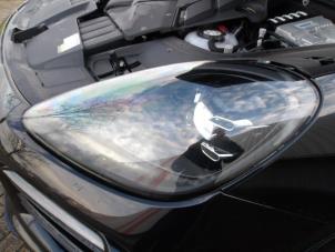 Porsche Cayenne III 3.0 V6 Turbo 24V E-Hybrid Sloopvoertuig (2022, Zwart)