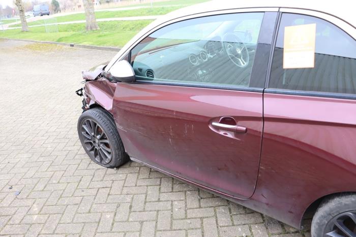 Opel Adam 1.2 16V Sloopvoertuig (2015, Rood)