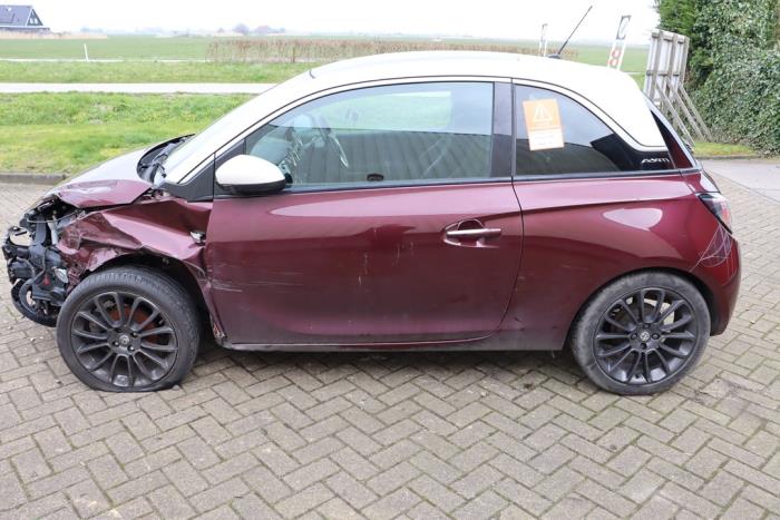 Opel Adam 1.2 16V Sloopvoertuig (2015, Rood)