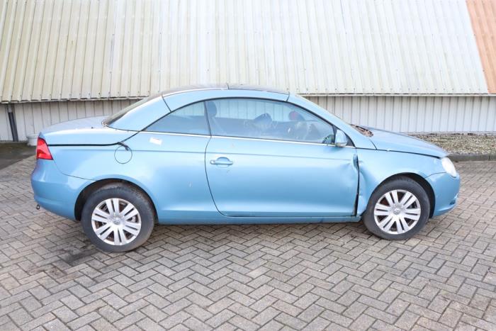 Volkswagen Eos 2.0 FSI 16V Sloopvoertuig (2006, Metallic, Blauw)