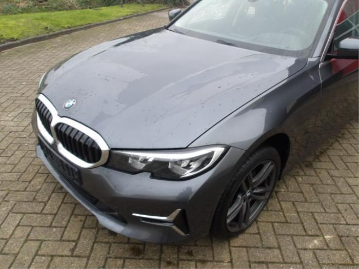 BMW 3 serie Touring 320i 2.0 TwinPower Turbo 16V Sloopvoertuig (2019, Metallic, Zilvergrijs)