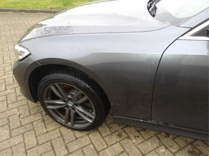 BMW 3 serie Touring 320i 2.0 TwinPower Turbo 16V Sloopvoertuig (2019, Metallic, Zilvergrijs)