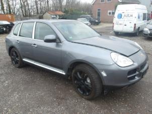 Porsche Cayenne 4.5 S V8 32V Sloopvoertuig (2003, Grijs)
