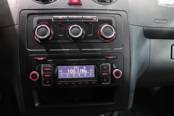Volkswagen Caddy III 1.6 TDI 16V Sloopvoertuig (2015, Metallic, Zilvergrijs, Zilver)