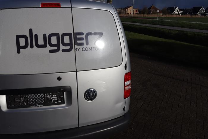 Volkswagen Caddy III 1.6 TDI 16V Sloopvoertuig (2015, Metallic, Zilvergrijs, Zilver)