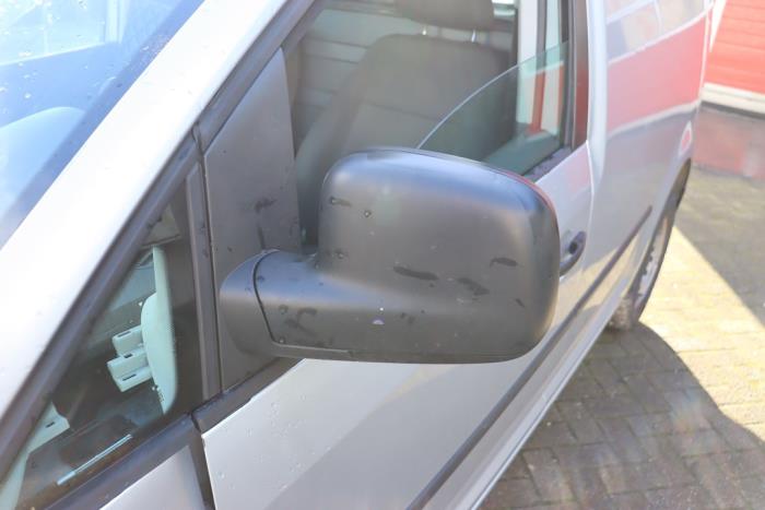 Volkswagen Caddy III 1.6 TDI 16V Sloopvoertuig (2015, Metallic, Zilvergrijs, Zilver)