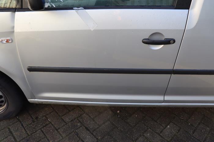 Volkswagen Caddy III 1.6 TDI 16V Sloopvoertuig (2015, Metallic, Zilvergrijs, Zilver)