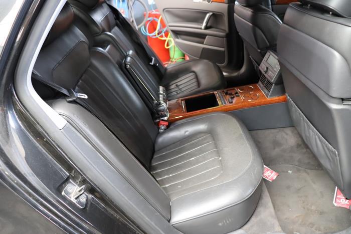 Volkswagen Phaeton 6.0 W12 48V 4Motion Sloopvoertuig (2002, Metallic, Zwart)