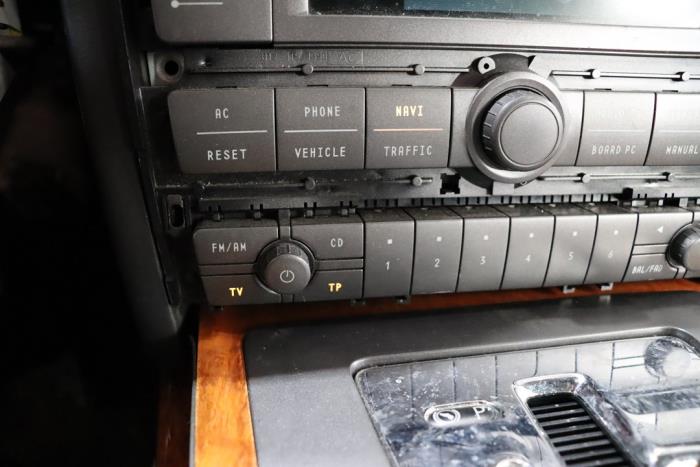 Volkswagen Phaeton 6.0 W12 48V 4Motion Sloopvoertuig (2002, Metallic, Zwart)