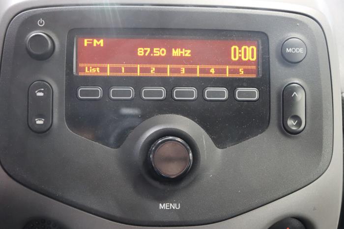 Peugeot 108 1.0 12V VVT-i Sloopvoertuig (2019, Metallic, Blauw)