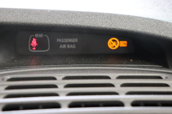 Peugeot 108 1.0 12V VVT-i Sloopvoertuig (2019, Metallic, Blauw)