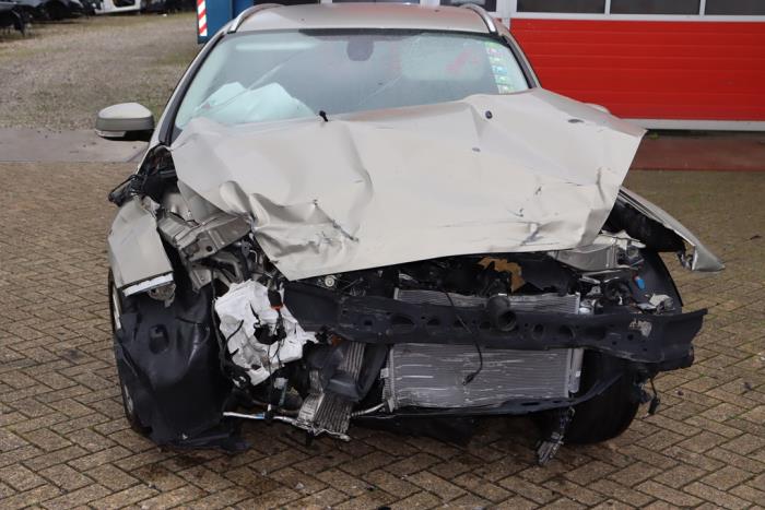 Ford Focus 3 Wagon 1.0 Ti-VCT EcoBoost 12V 125 Sloopvoertuig (2015, Grijs)