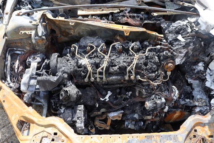 Volvo V60 I 2.4 D6 20V AWD Twin Engine Plug-in Hybrid Sloopvoertuig (2015, Metallic, Blauw)