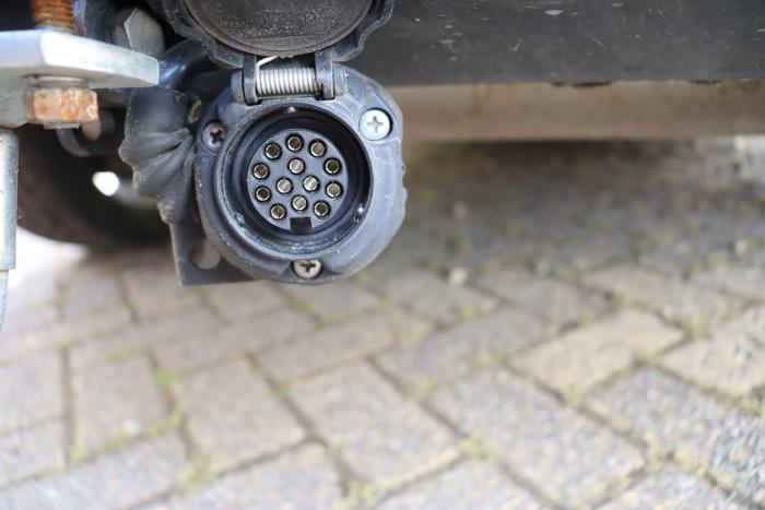 Volvo V60 I 2.4 D6 20V AWD Twin Engine Plug-in Hybrid Sloopvoertuig (2015, Metallic, Blauw)