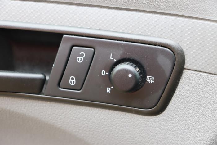 Volkswagen Caddy III 2.0 SDI Sloopvoertuig (2009, Metallic, Zilvergrijs)