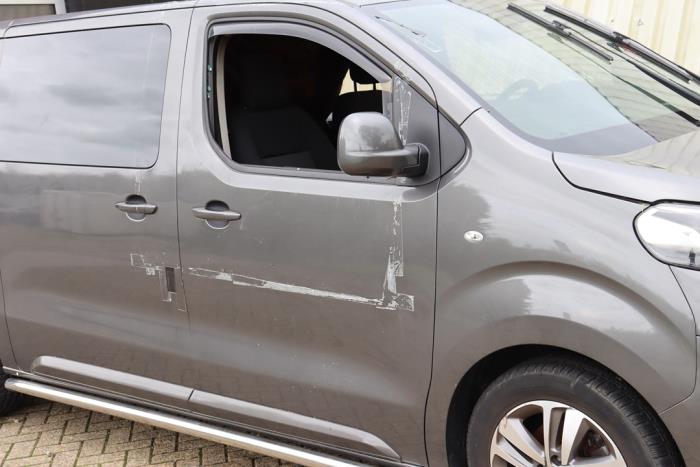 Peugeot Expert 2.0 Blue HDi 180 16V Sloopvoertuig (2018, Grijs)