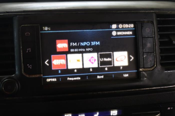 Peugeot Expert 2.0 Blue HDi 180 16V Sloopvoertuig (2018, Grijs)