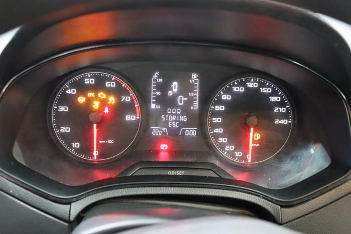 Seat Ibiza V 1.0 12V Sloopvoertuig (2018, Zwart)