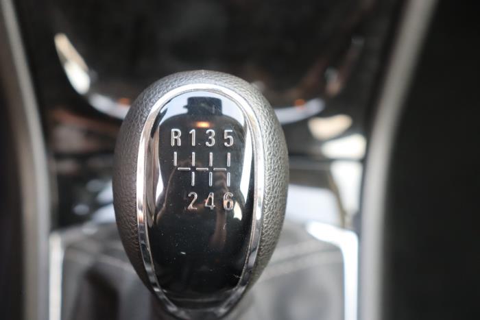 Opel Mokka/Mokka X X 1.4 Turbo 16V 4x2 Sloopvoertuig (2017, Grijs)