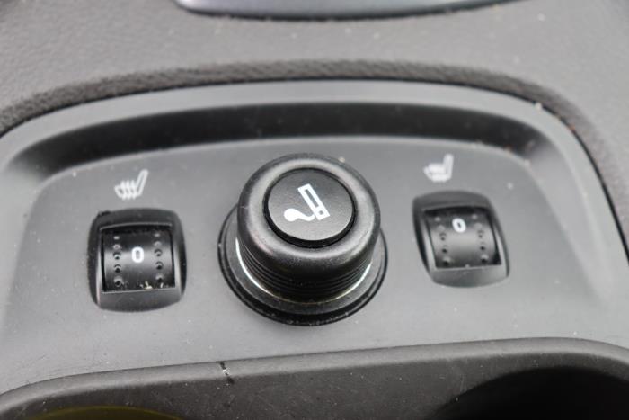 Ford Focus 3 Wagon 1.6 SCTi 16V Sloopvoertuig (2013, Wit)