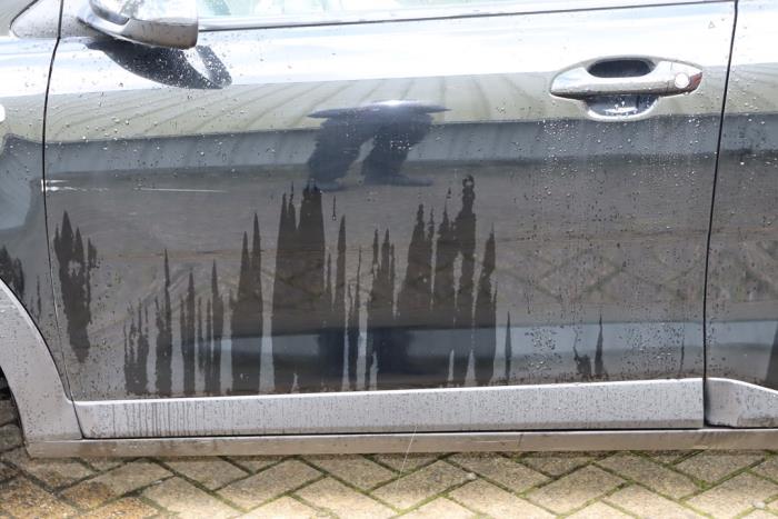 Kia Stonic 1.0i T-GDi 12V Eco-Dynamics+ Sloopvoertuig (2023, Zwart)