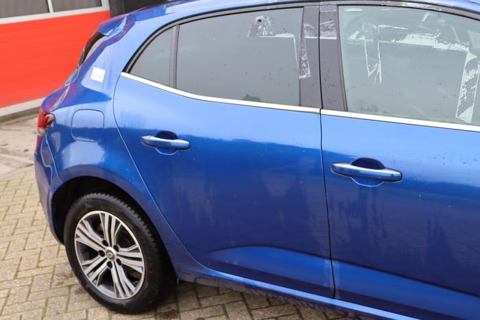 Renault Megane IV 1.3 TCe 140 16V Sloopvoertuig (2022, Blauw)