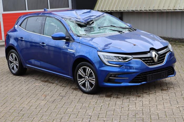 Renault Megane IV 1.3 TCe 140 16V Sloopvoertuig (2022, Blauw)