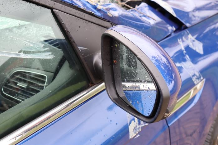 Renault Megane IV 1.3 TCe 140 16V Sloopvoertuig (2022, Blauw)