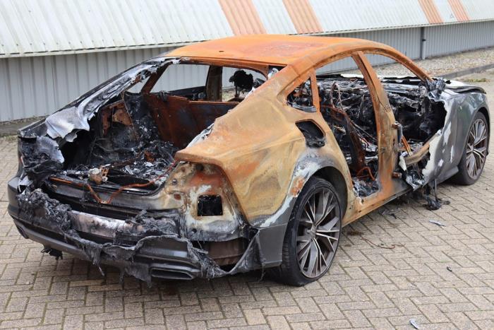 Audi A7 Sportback 1.8 TFSI 16V Sloopvoertuig (2016, Metallic, Zilvergrijs)