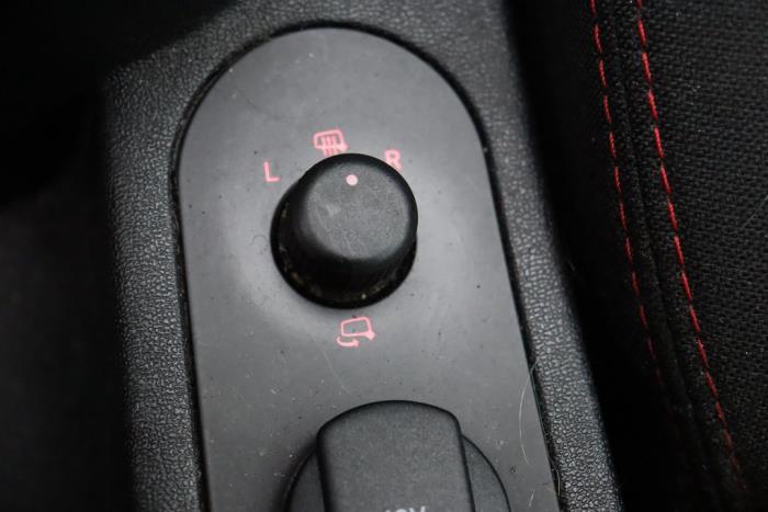 Seat Leon 1.6 TDI 16V 105 Sloopvoertuig (2010, Blauw)