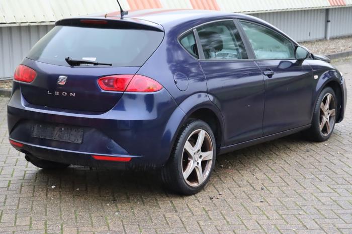 Seat Leon 1.6 TDI 16V 105 Sloopvoertuig (2010, Blauw)