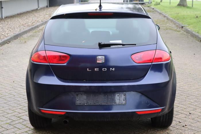 Seat Leon 1.6 TDI 16V 105 Sloopvoertuig (2010, Blauw)